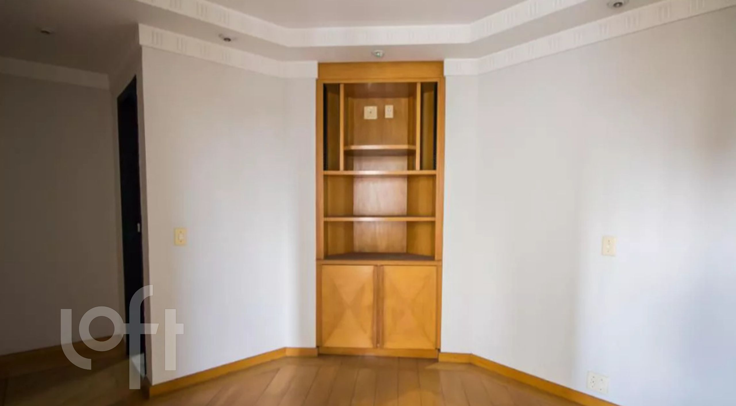 Apartamento à venda com 3 quartos, 200m² - Foto 6