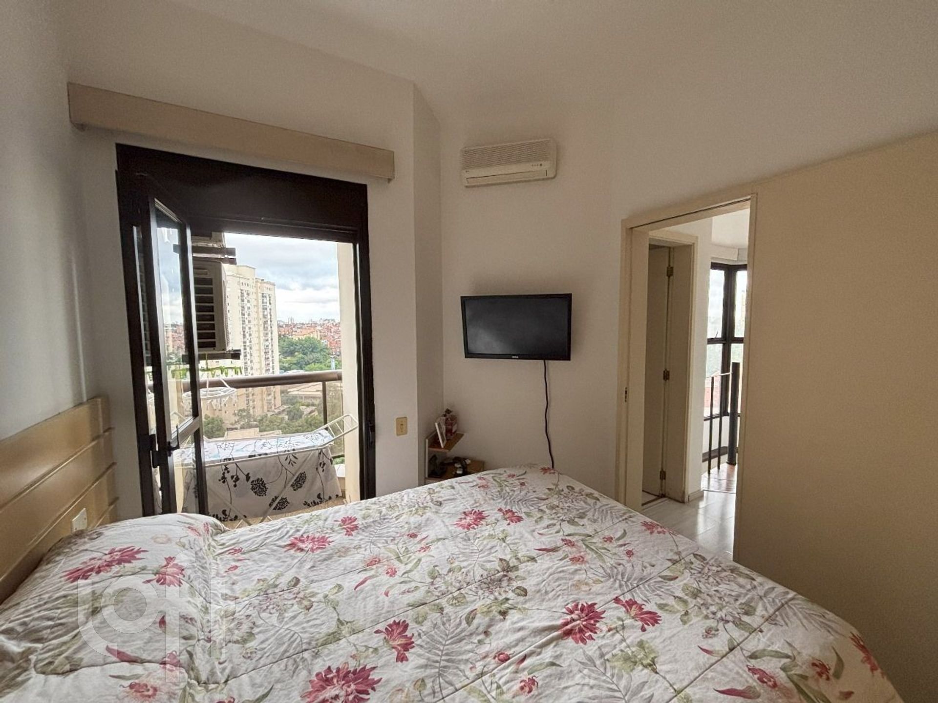 Apartamento à venda com 2 quartos, 75m² - Foto 6