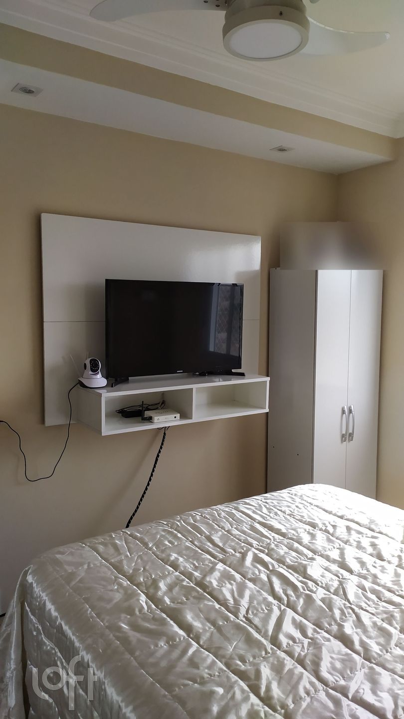 Apartamento à venda com 2 quartos, 57m² - Foto 4