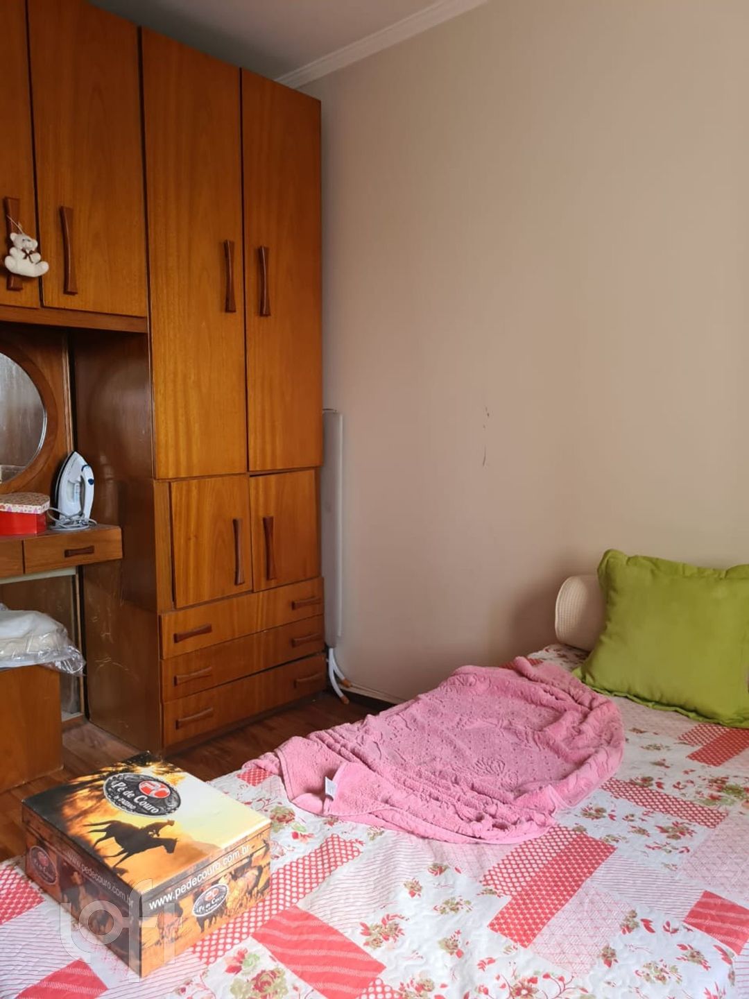 Apartamento à venda com 2 quartos, 70m² - Foto 3