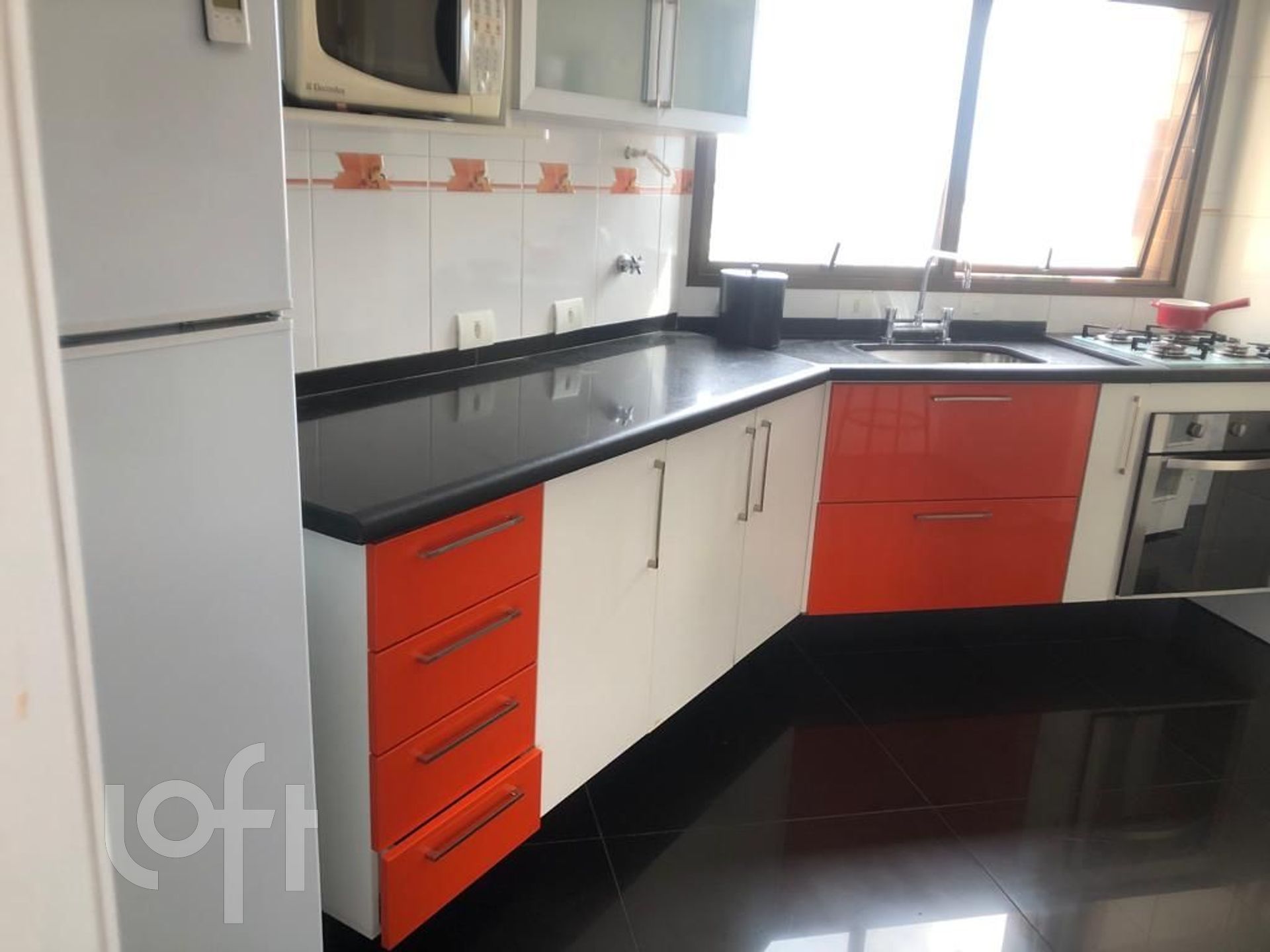 Apartamento à venda com 3 quartos, 94m² - Foto 7