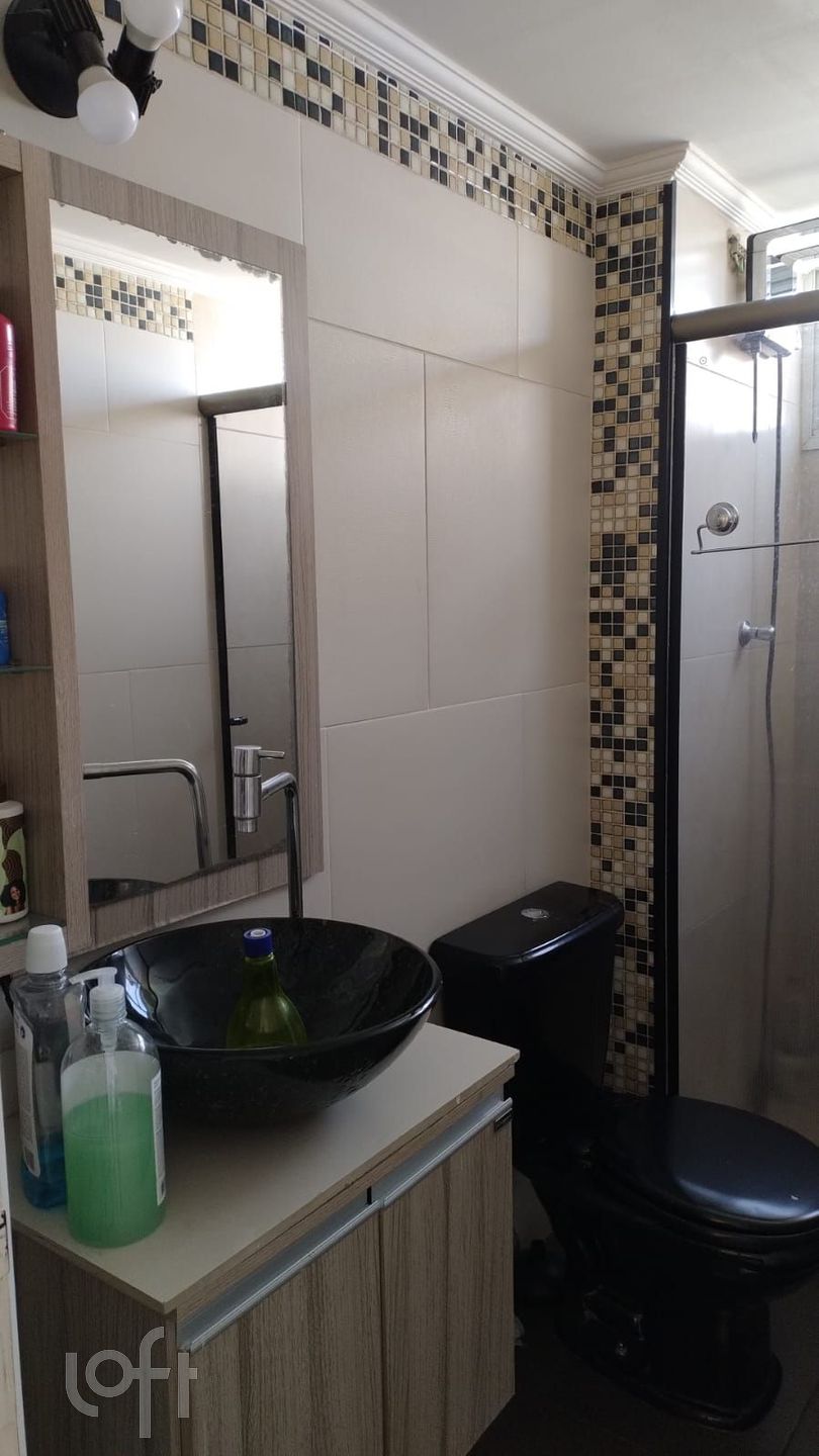 Apartamento à venda com 2 quartos, 61m² - Foto 4