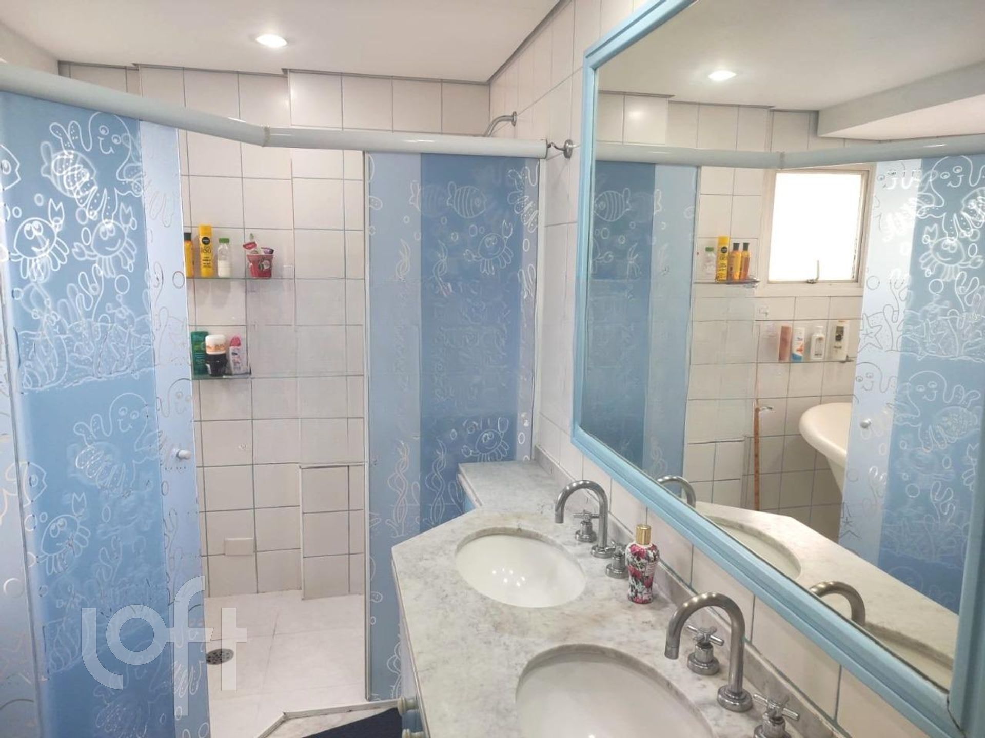 Apartamento à venda com 4 quartos, 191m² - Foto 4