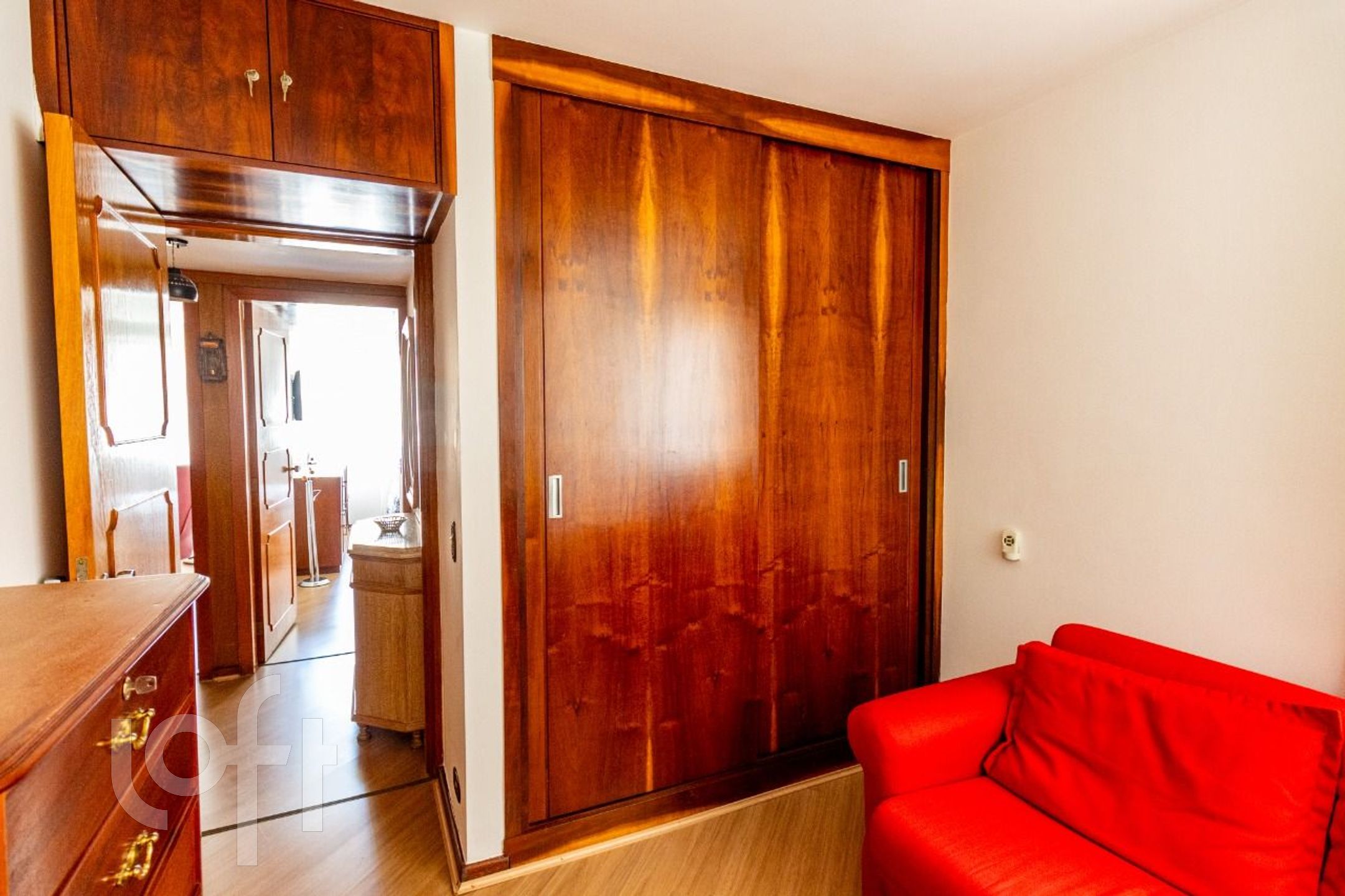 Apartamento à venda com 3 quartos, 106m² - Foto 12