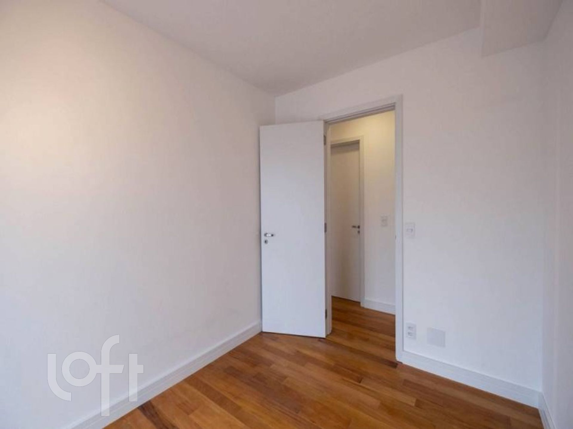 Apartamento à venda com 2 quartos, 68m² - Foto 17