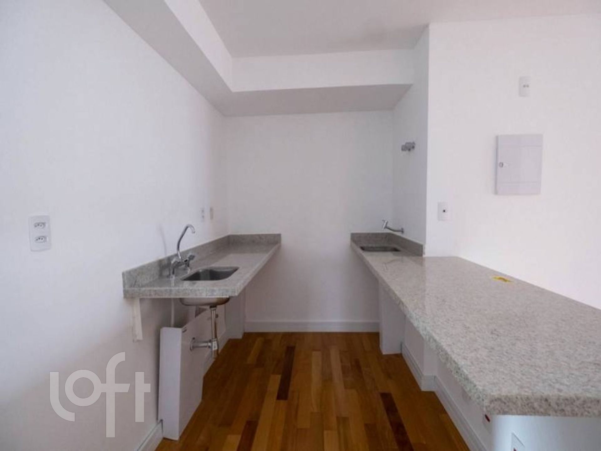 Apartamento à venda com 2 quartos, 68m² - Foto 20