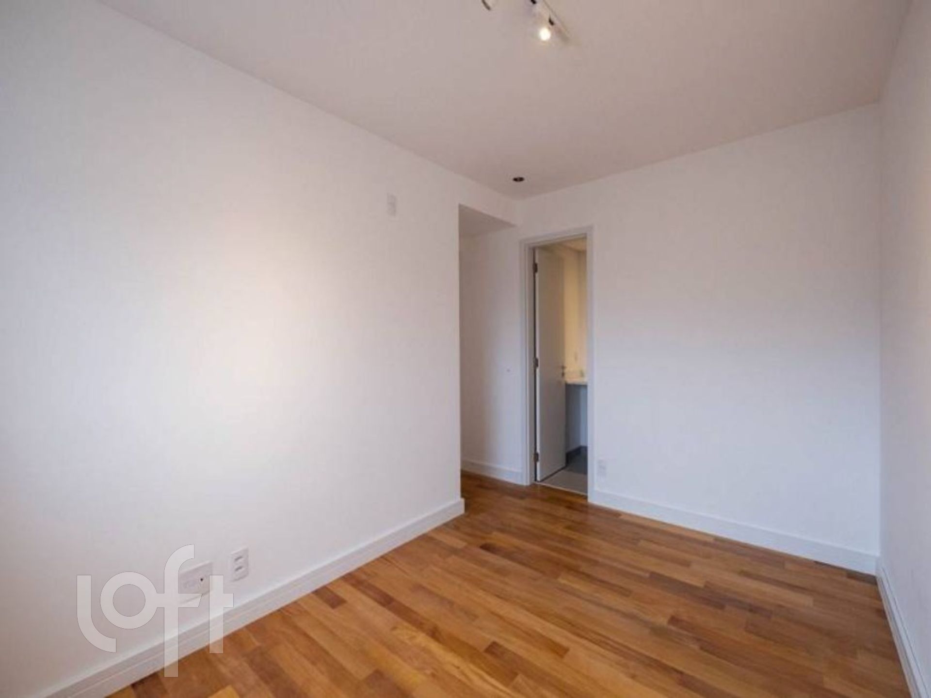 Apartamento à venda com 2 quartos, 68m² - Foto 14