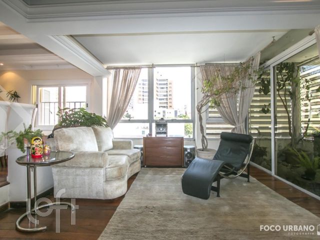 Apartamento com 529m², 4 dormitórios, 4 suítes, 2 vagas, Petrópolis em Porto Alegre