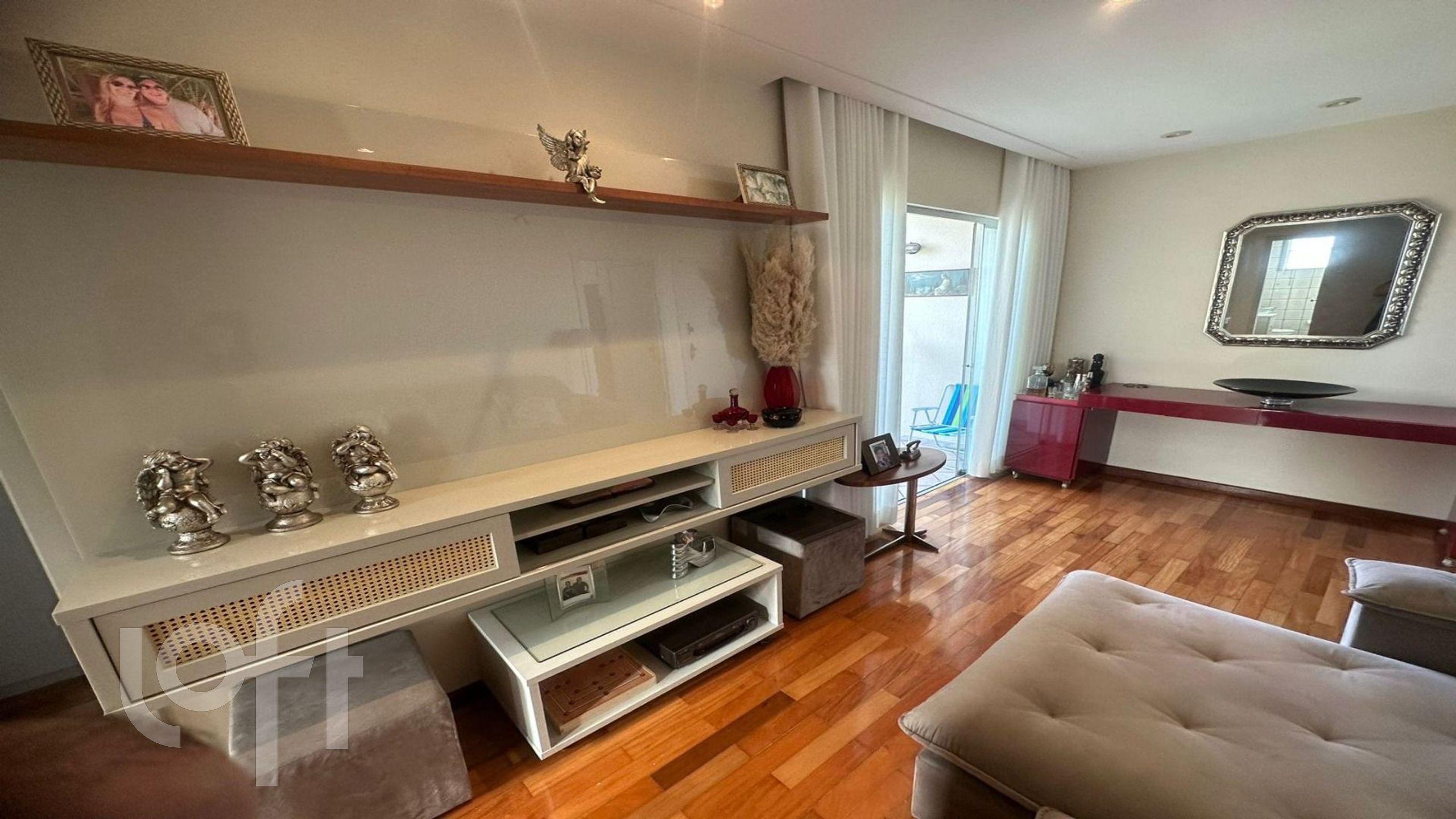 Apartamento à venda com 3 quartos, 67m² - Foto 1