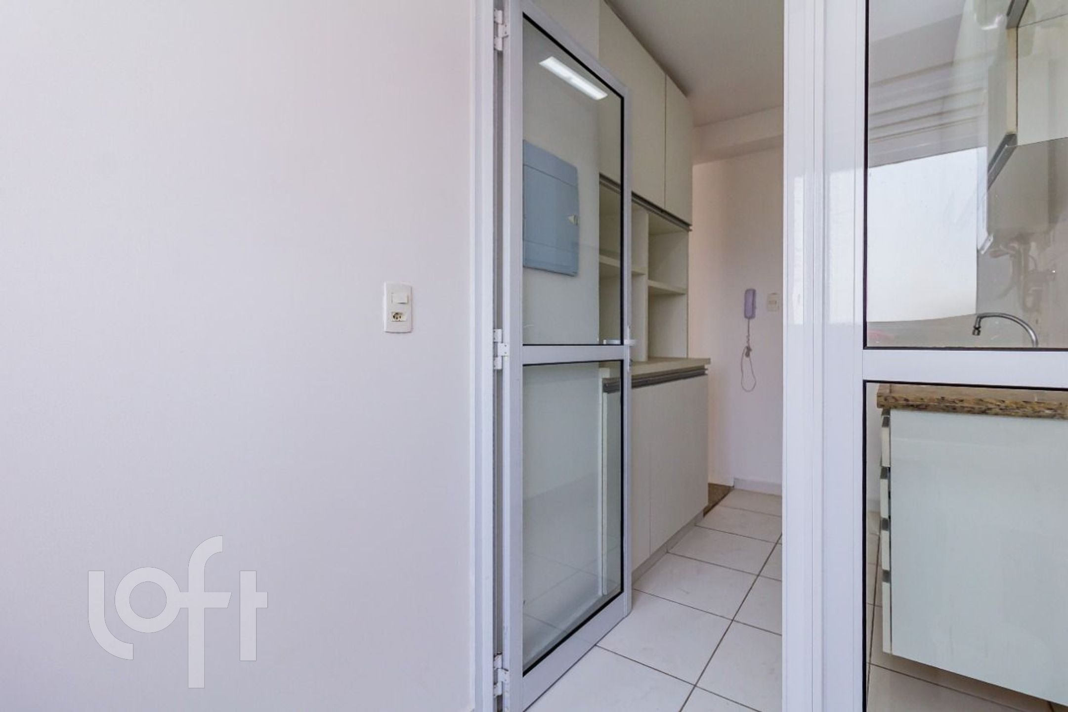 Apartamento à venda com 2 quartos, 63m² - Foto 16