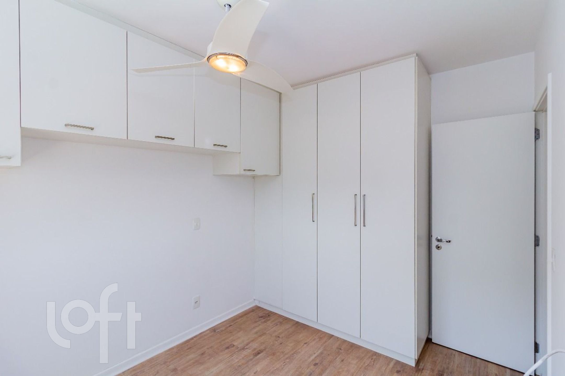 Apartamento à venda com 2 quartos, 63m² - Foto 22