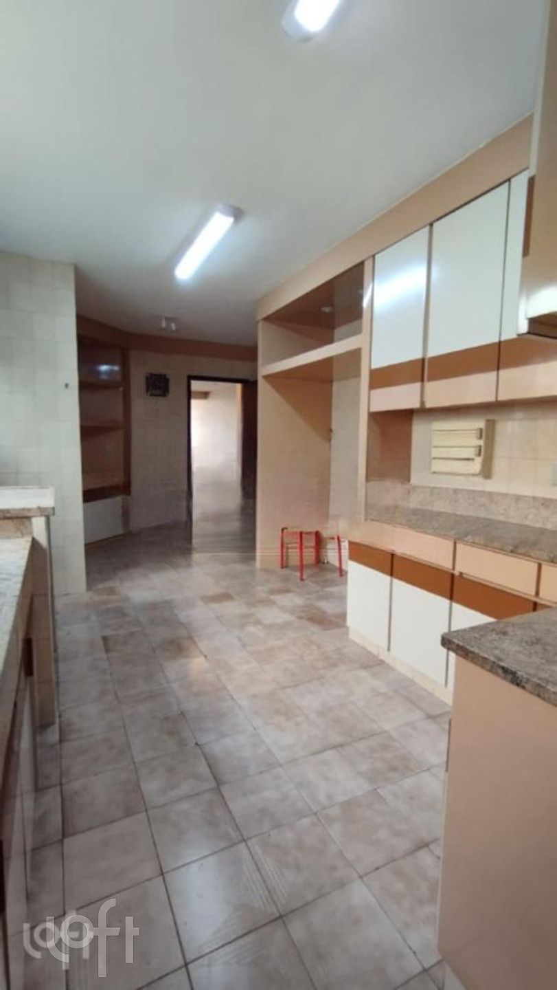 Apartamento à venda com 4 quartos, 174m² - Foto 28