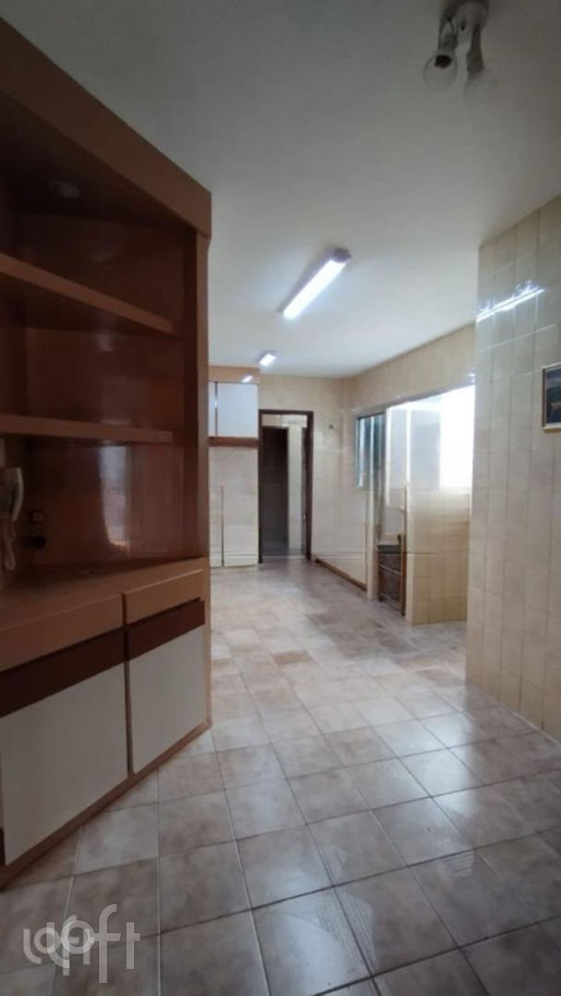 Apartamento à venda com 4 quartos, 174m² - Foto 18