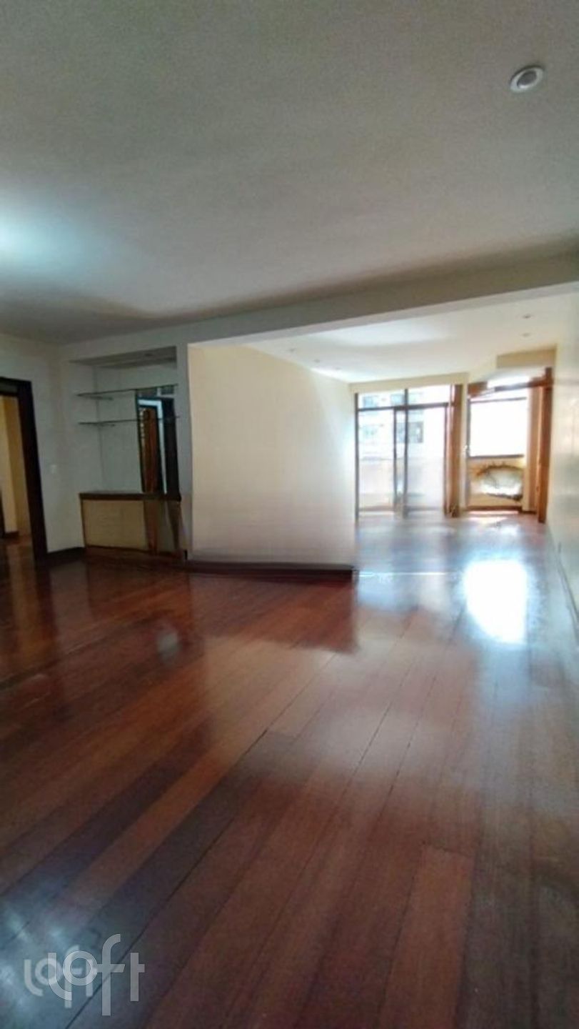 Apartamento à venda com 4 quartos, 174m² - Foto 1