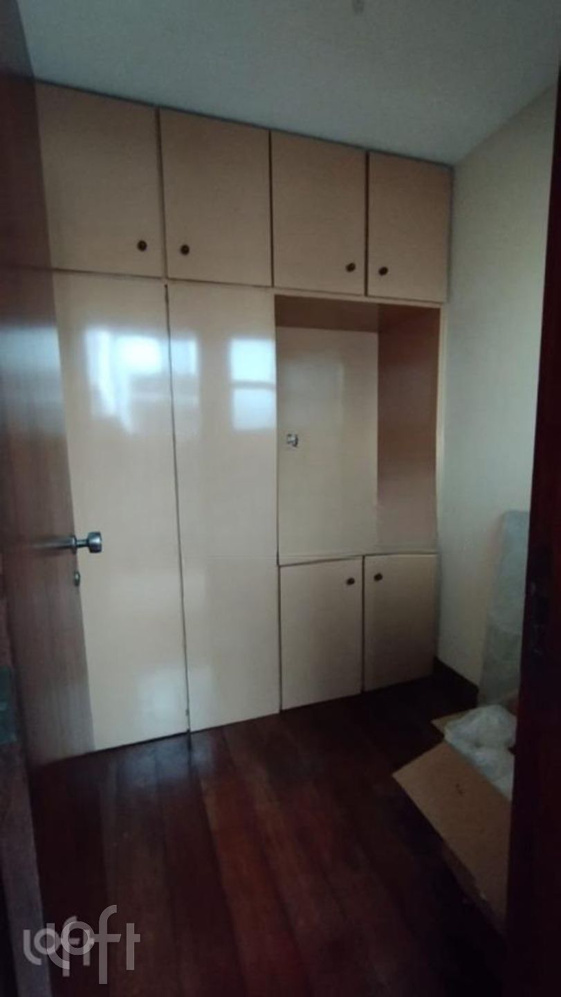 Apartamento à venda com 4 quartos, 174m² - Foto 7