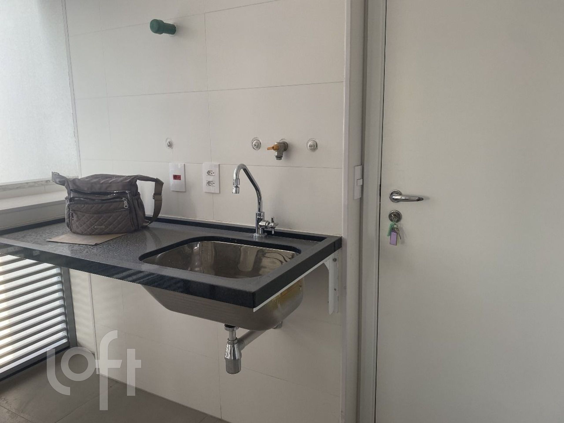 Apartamento à venda com 3 quartos, 184m² - Foto 7