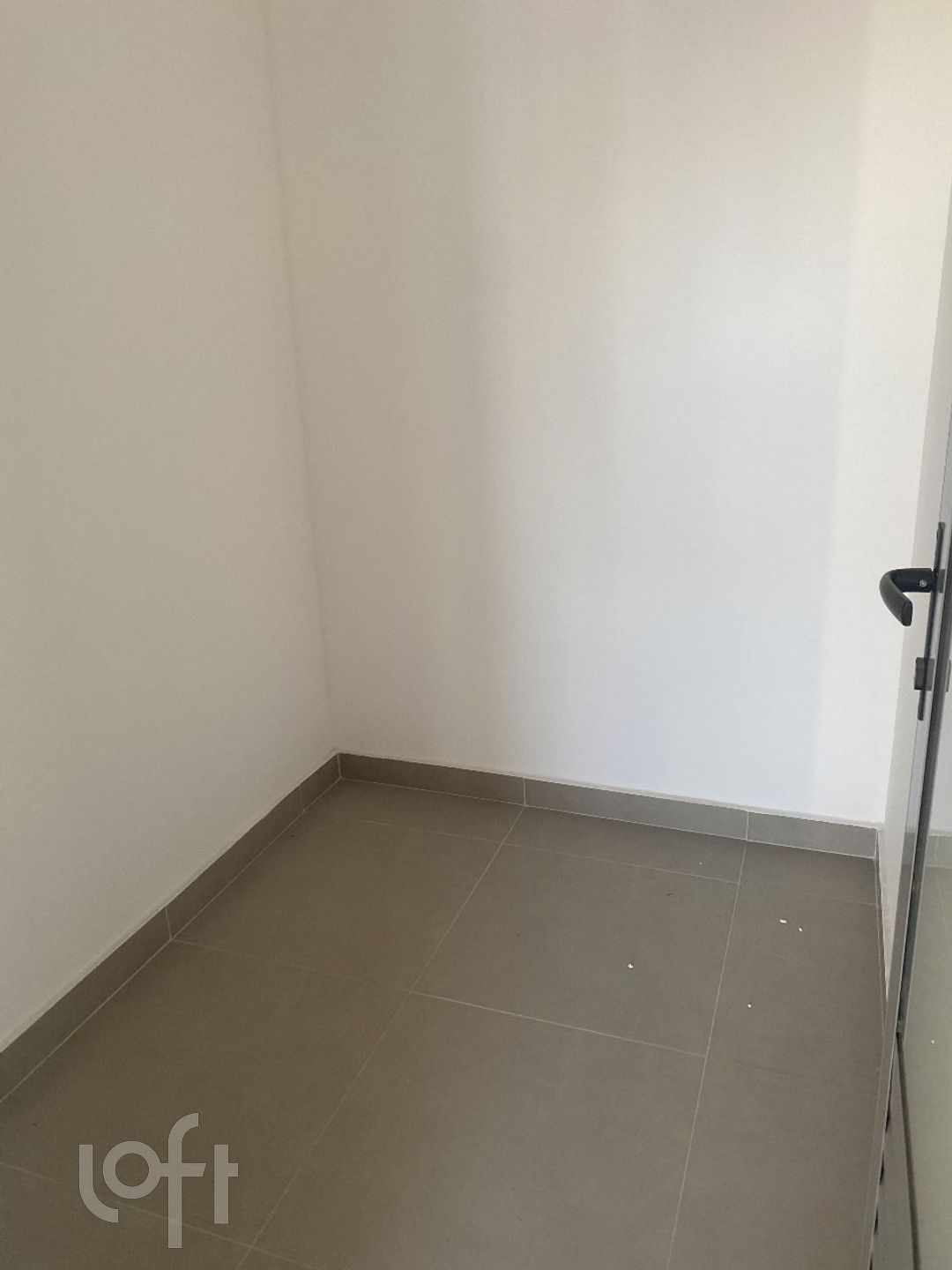 Apartamento à venda com 3 quartos, 184m² - Foto 26