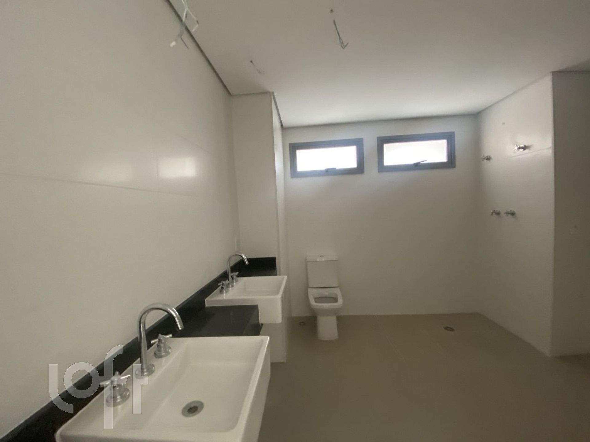 Apartamento à venda com 3 quartos, 184m² - Foto 32