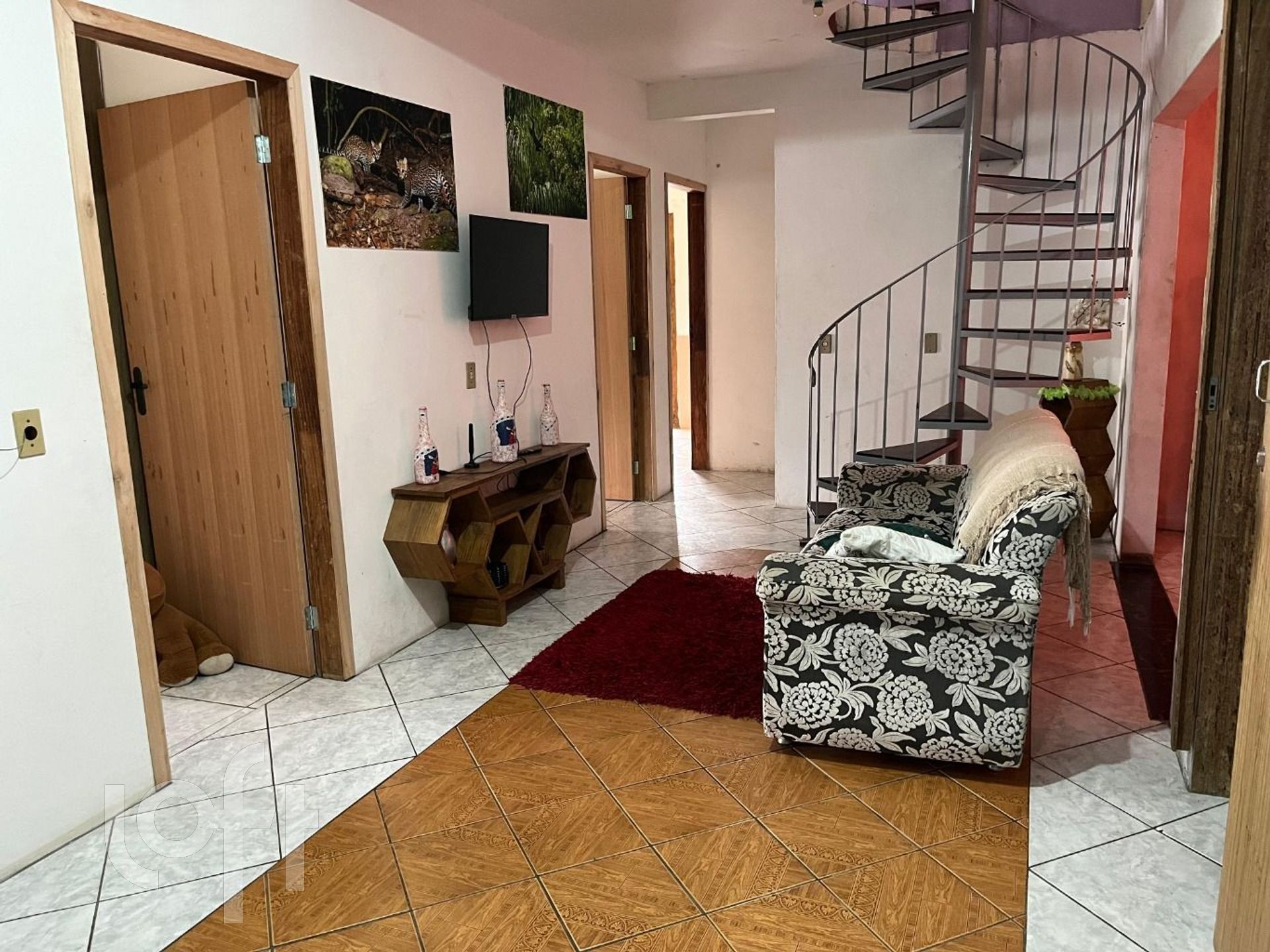 Casa à venda em Ingleses com 143 m², 5 quartos, 2 vagas