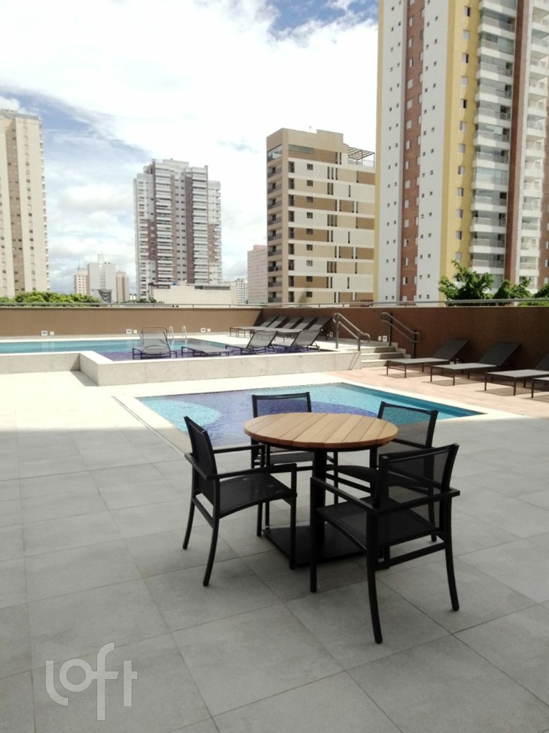 Apartamento à venda com 2 quartos, 66m² - Foto 11