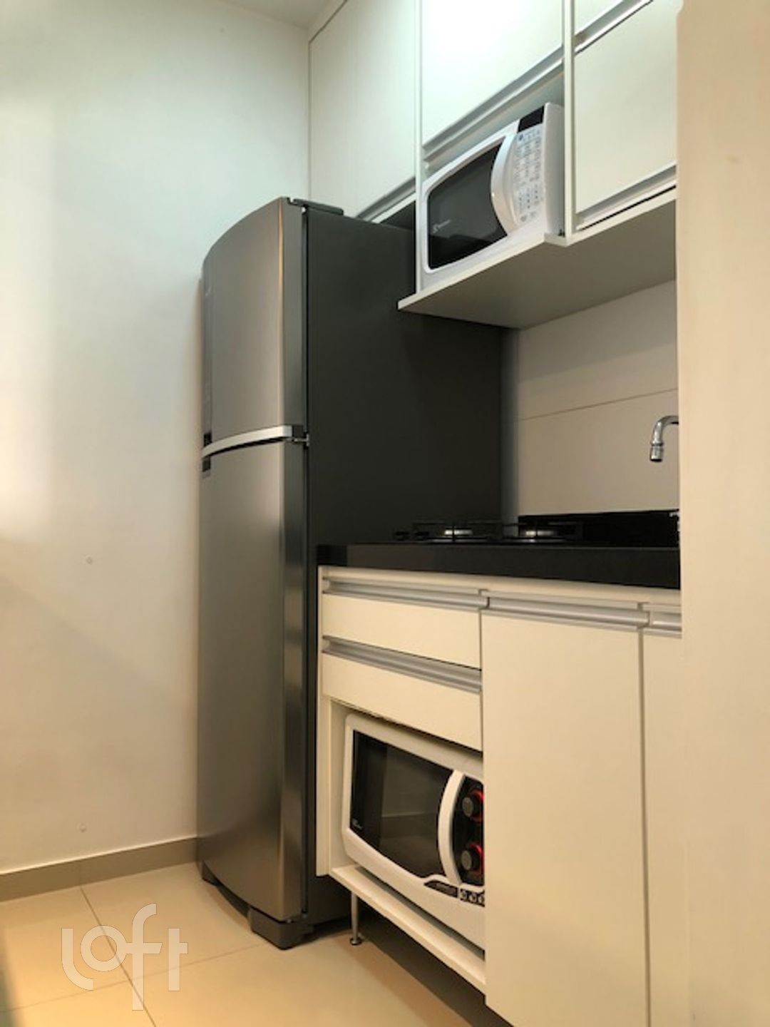 Apartamento à venda com 1 quarto, 42m² - Foto 11