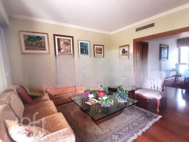 Apartamento com 257m², 3 dormitórios, 1 suíte, 2 vagas, Petrópolis em Porto Alegre