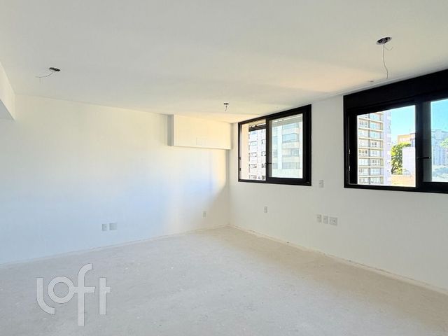 Apartamento com 41m², 1 dormitório, 1 vaga, Auxiliadora em Porto Alegre