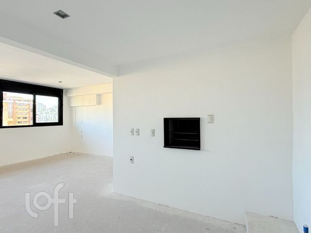 Apartamento com 41m², 1 dormitório, 1 vaga, Auxiliadora em Porto Alegre