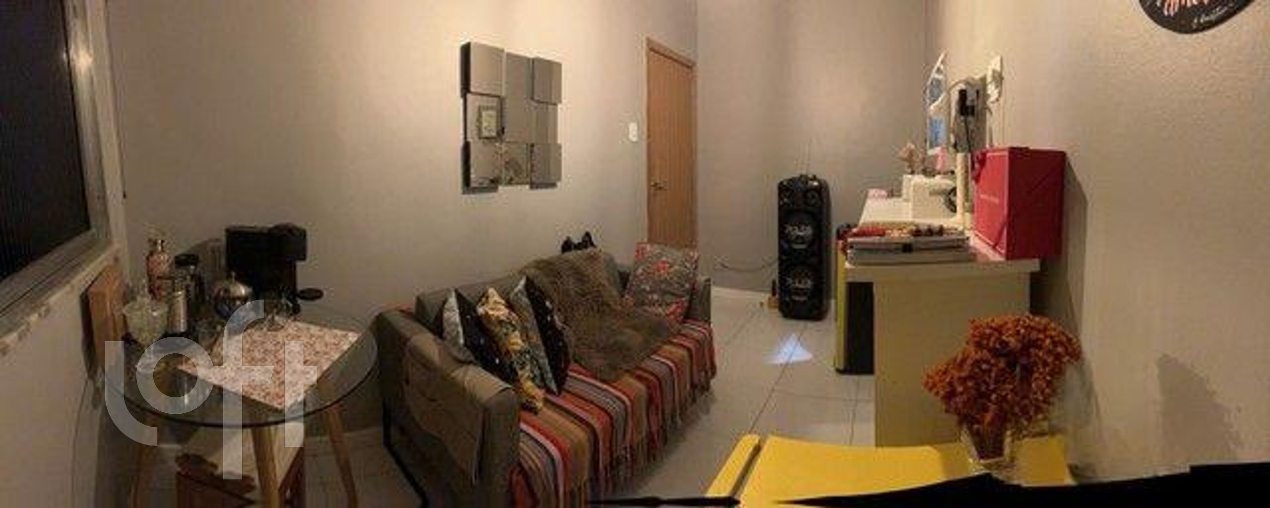 Apartamento à venda com 3 quartos, 110m² - Foto 2