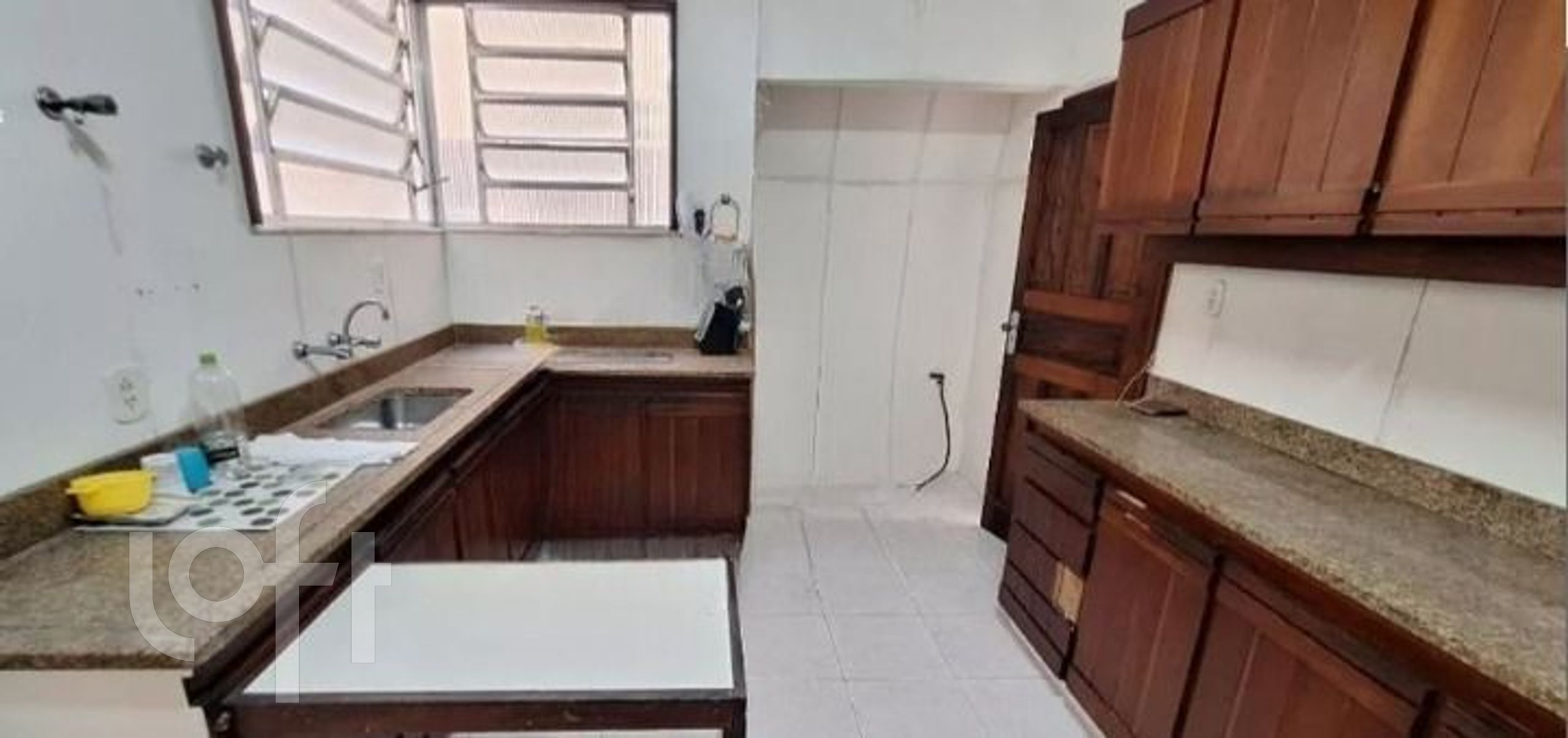 Apartamento à venda com 3 quartos, 190m² - Foto 25