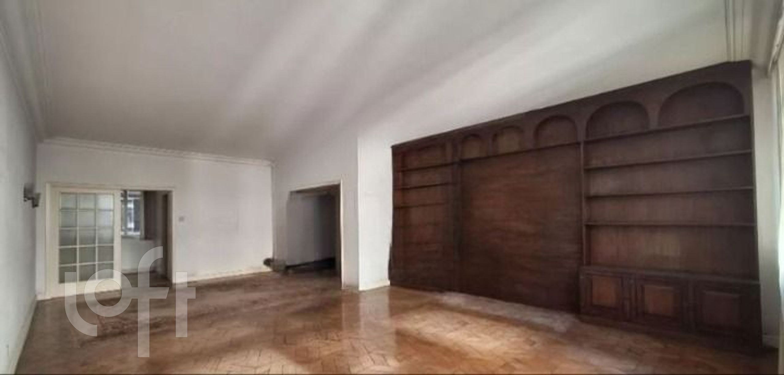 Apartamento à venda com 3 quartos, 190m² - Foto 3