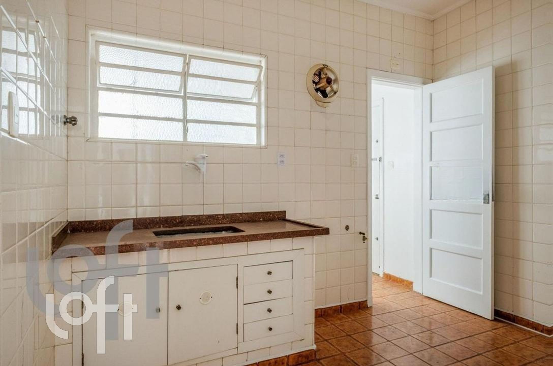 Apartamento à venda com 3 quartos, 130m² - Foto 11