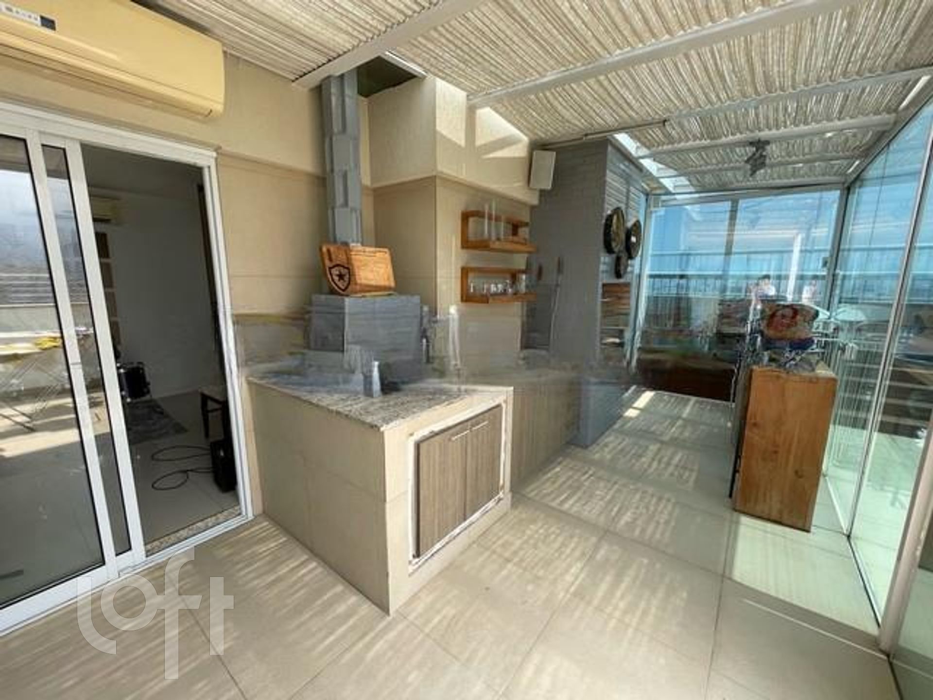 Apartamento à venda com 4 quartos, 318m² - Foto 11