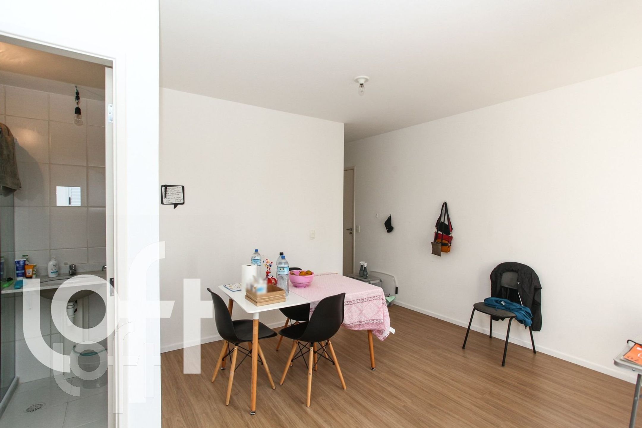 Apartamento à venda com 2 quartos, 63m² - Foto 8