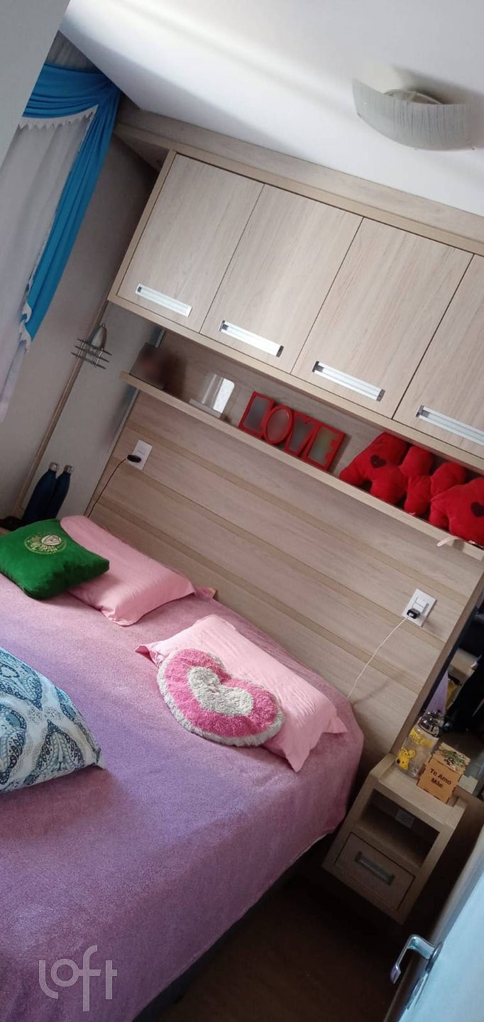 Apartamento à venda com 2 quartos, 46m² - Foto 3