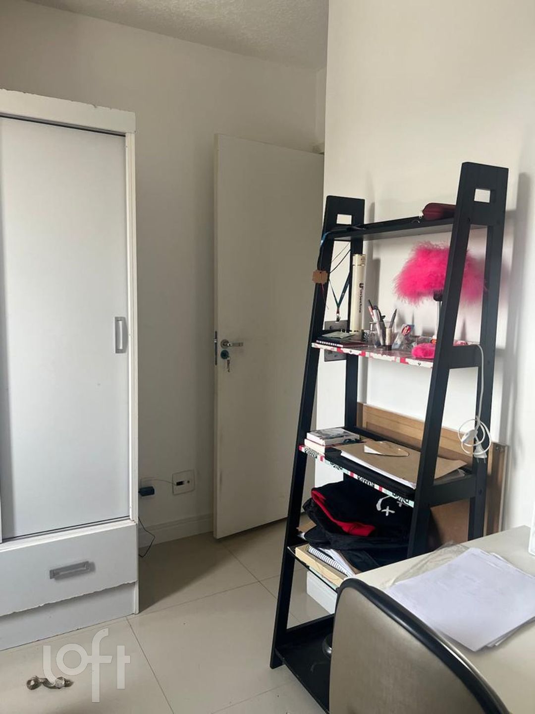 Apartamento à venda com 2 quartos, 59m² - Foto 2