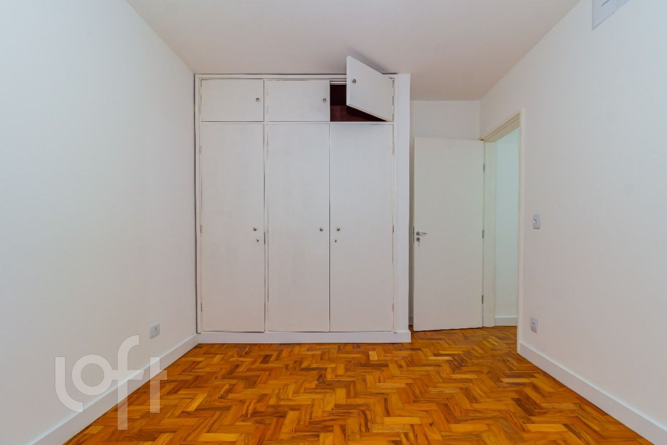 Apartamento à venda com 2 quartos, 62m² - Foto 23