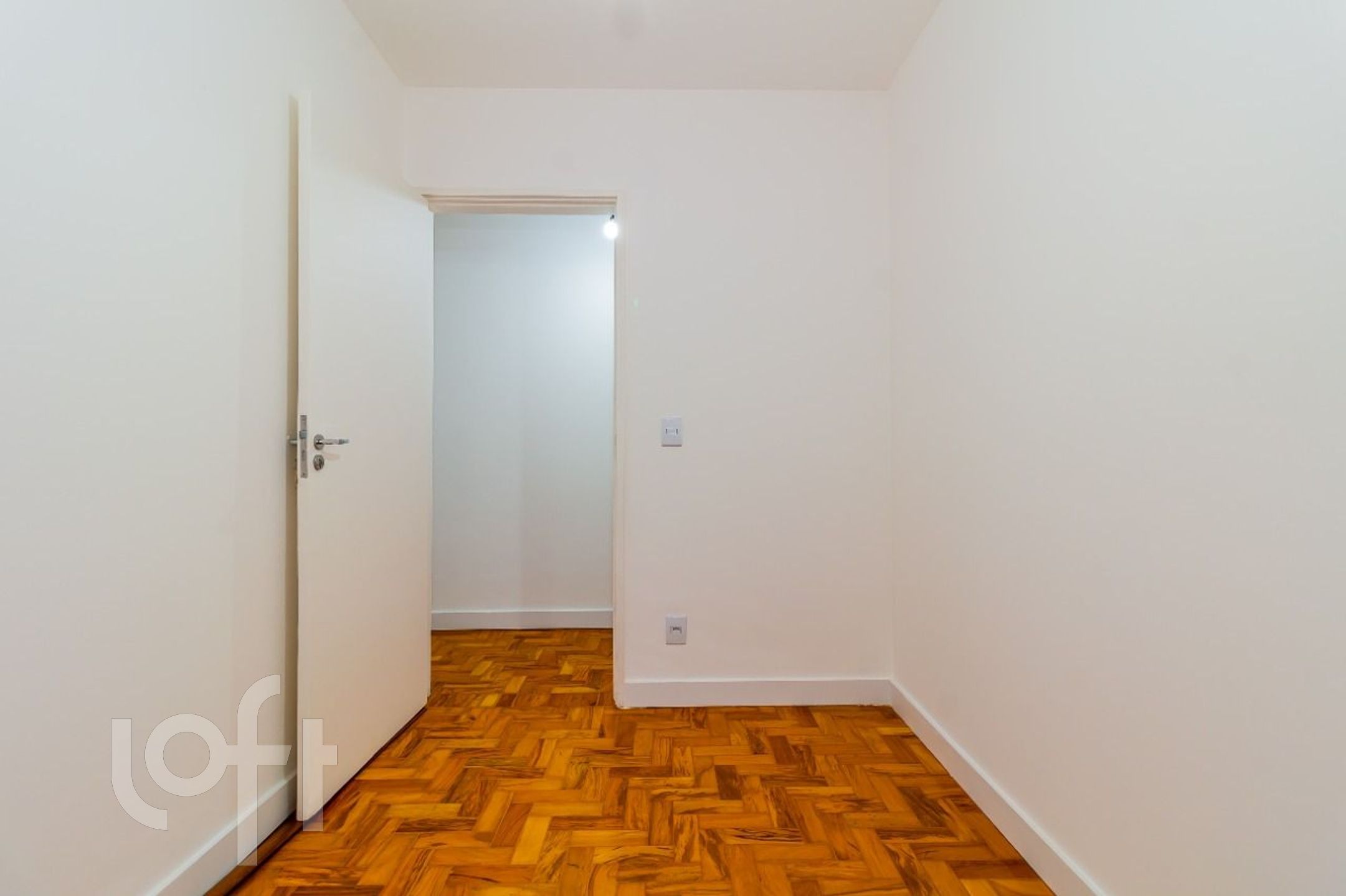 Apartamento à venda com 2 quartos, 62m² - Foto 21