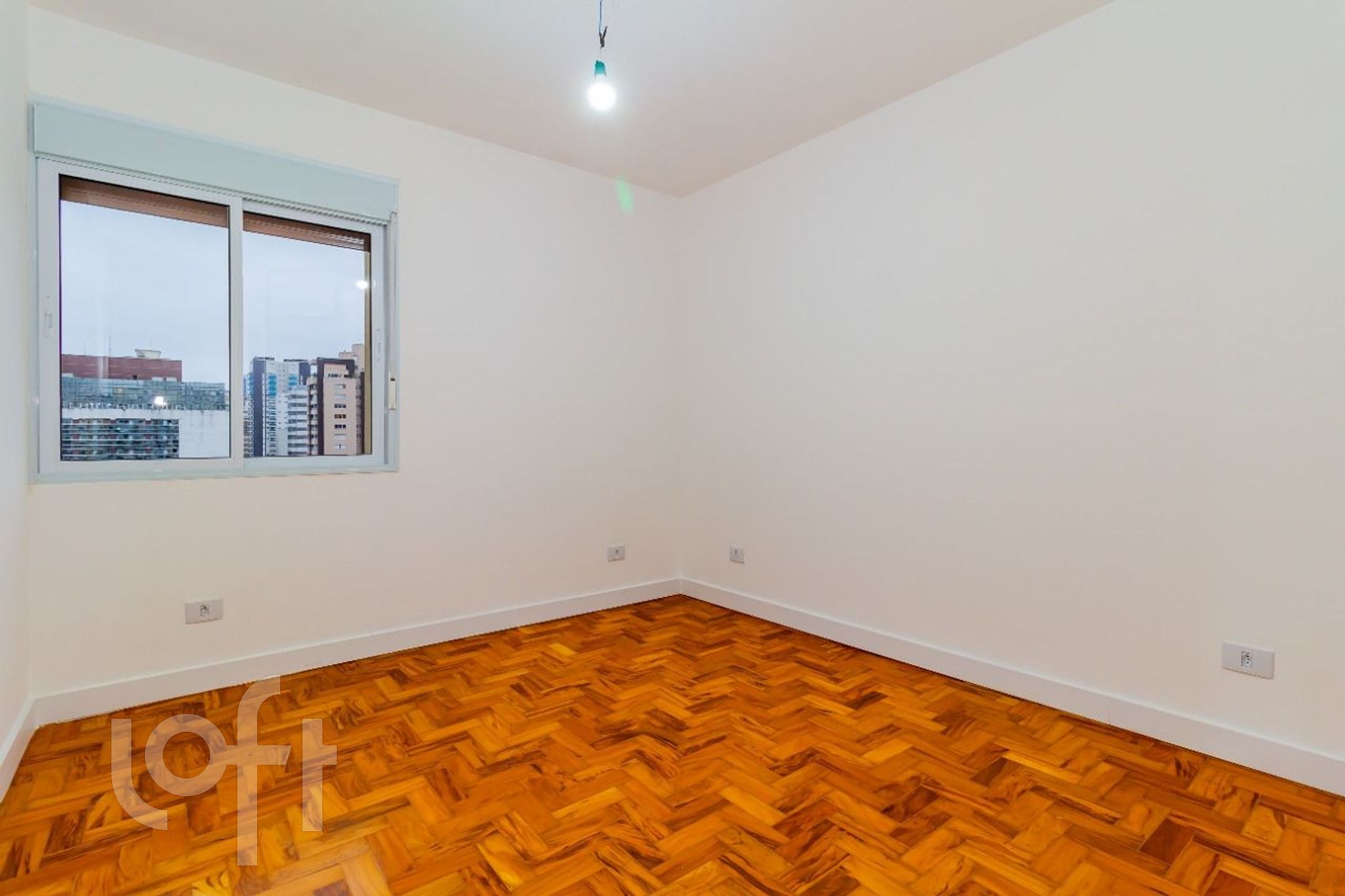 Apartamento à venda com 2 quartos, 62m² - Foto 20