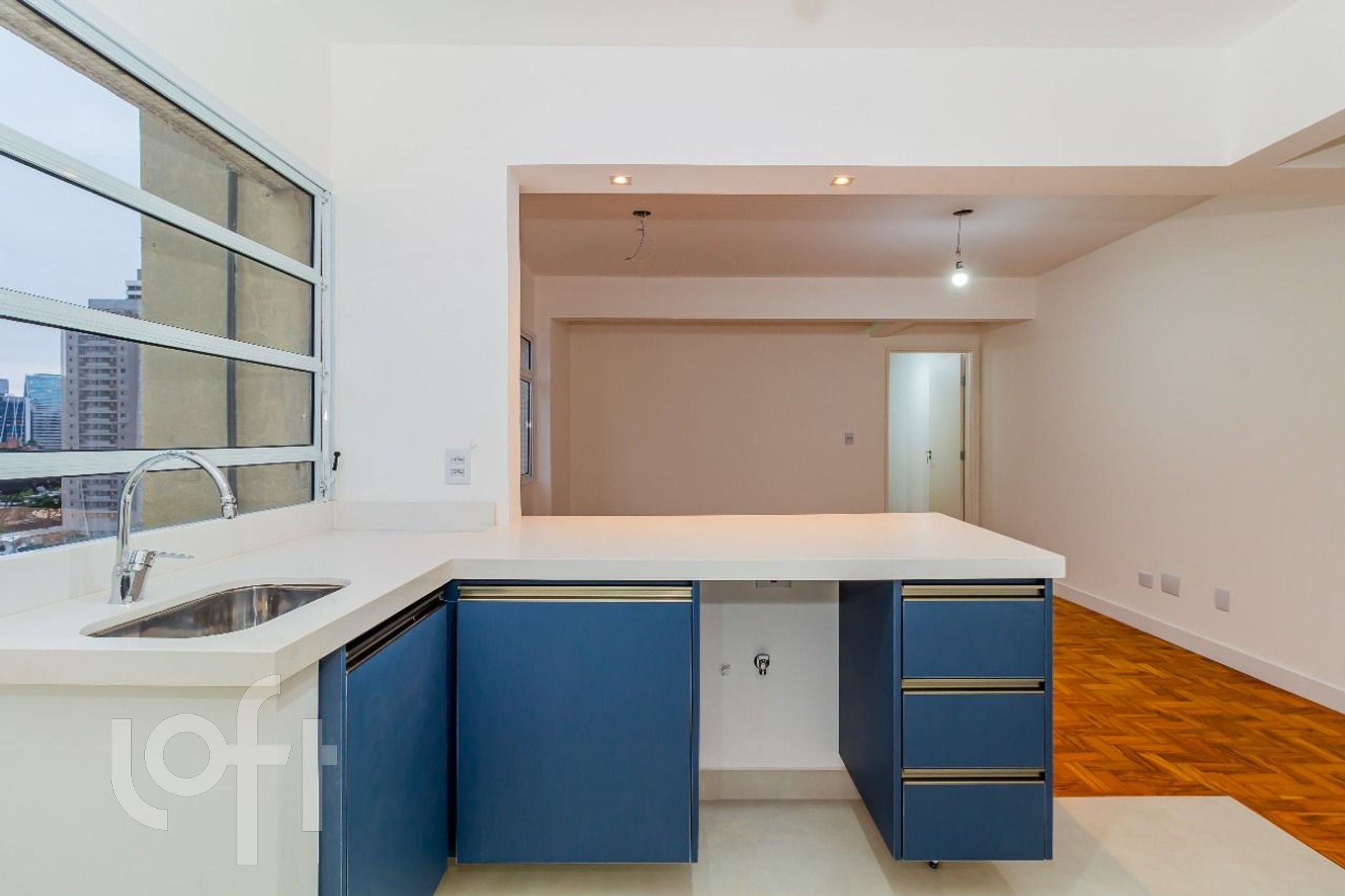 Apartamento à venda com 2 quartos, 62m² - Foto 7