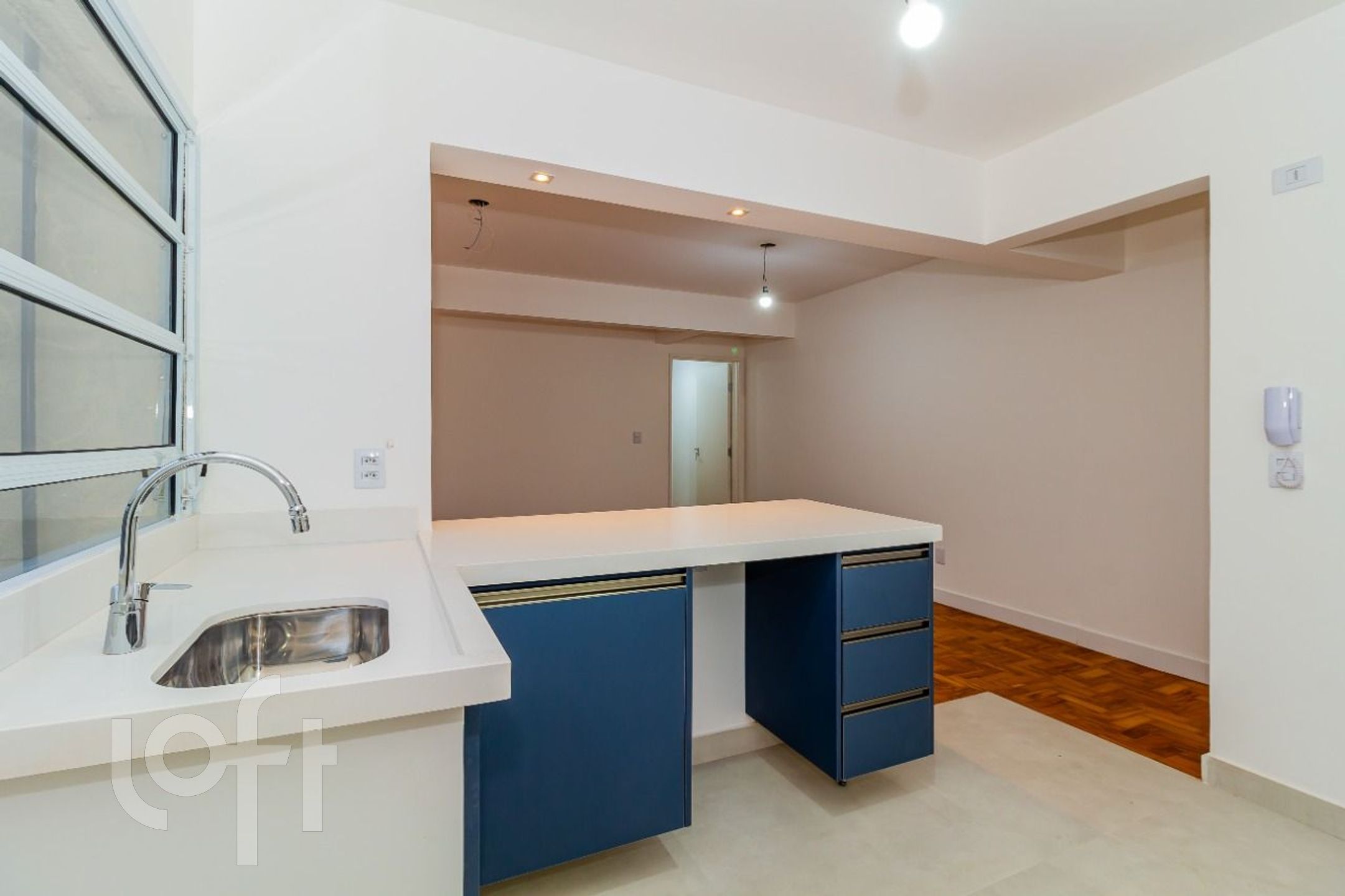 Apartamento à venda com 2 quartos, 62m² - Foto 13