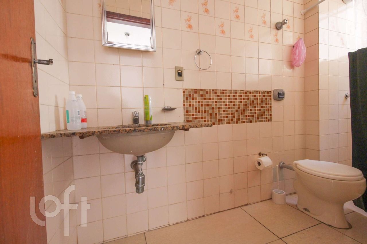 Apartamento à venda com 3 quartos, 50m² - Foto 9