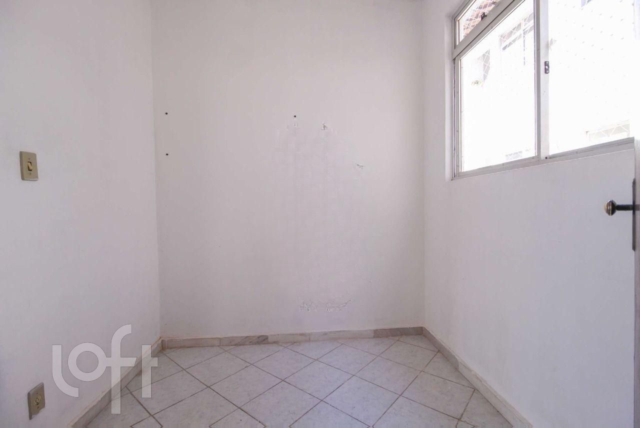 Apartamento à venda com 3 quartos, 50m² - Foto 4