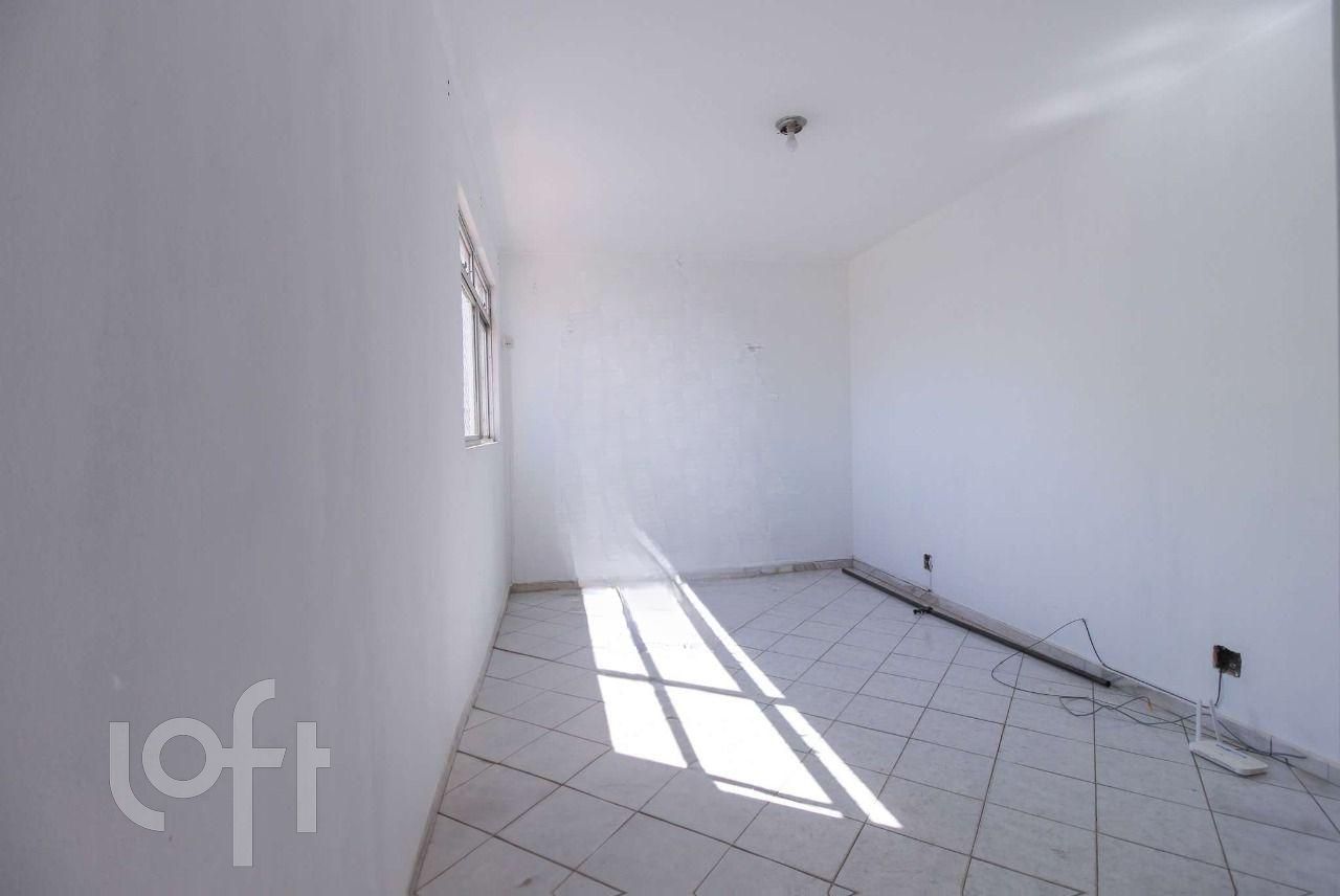 Apartamento à venda com 3 quartos, 50m² - Foto 2