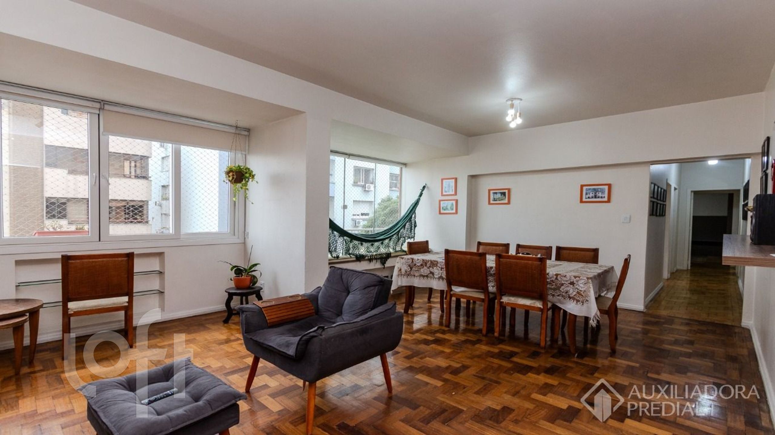 Apartamento com 125m², 3 dormitórios, 1 suíte, Bom Fim em Porto Alegre