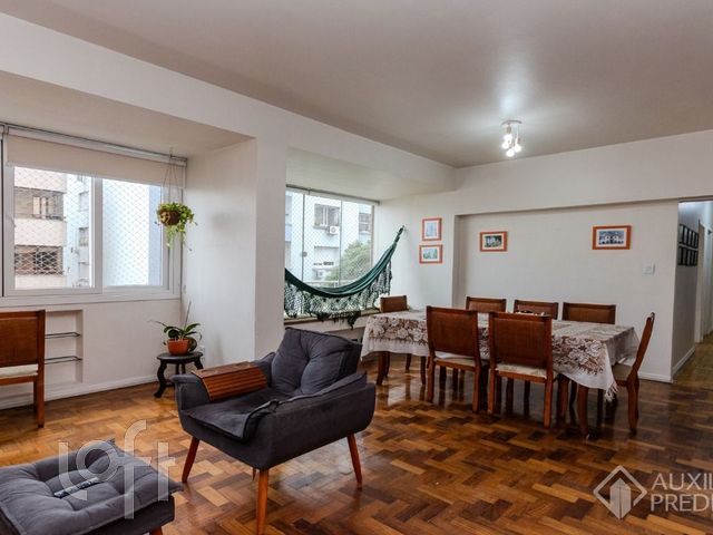 Apartamento com 125m², 3 dormitórios, 1 suíte, Bom Fim em Porto Alegre
