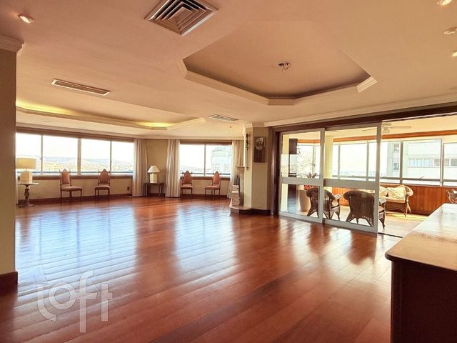 Apartamento com 283m², 3 dormitórios, 1 suíte, 4 vagas, Bela Vista em Porto Alegre