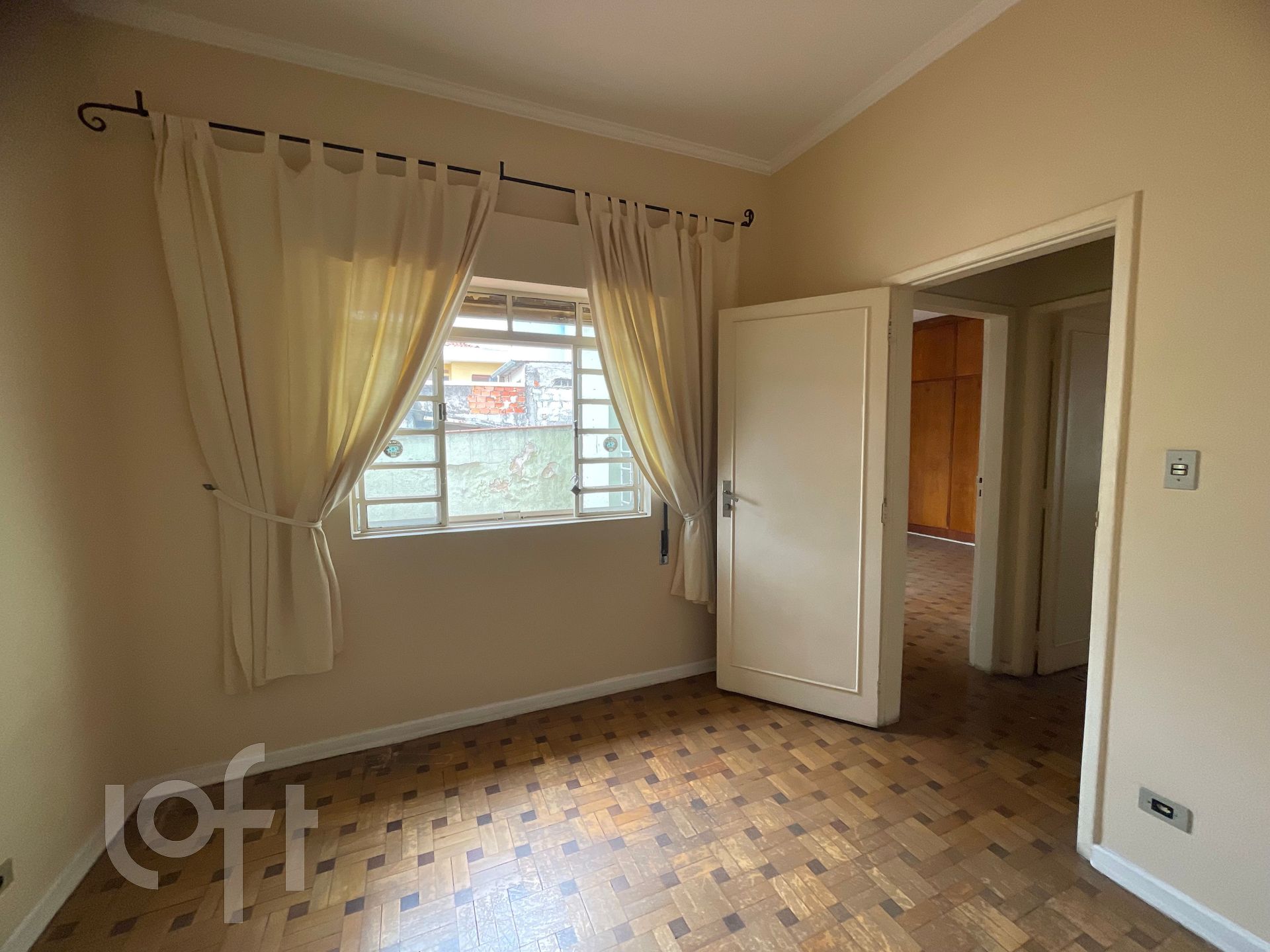 Casa à venda com 4 quartos, 302m² - Foto 26