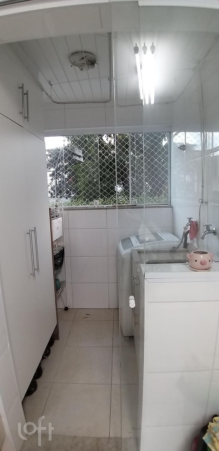 Apartamento à venda com 2 quartos, 65m² - Foto 13