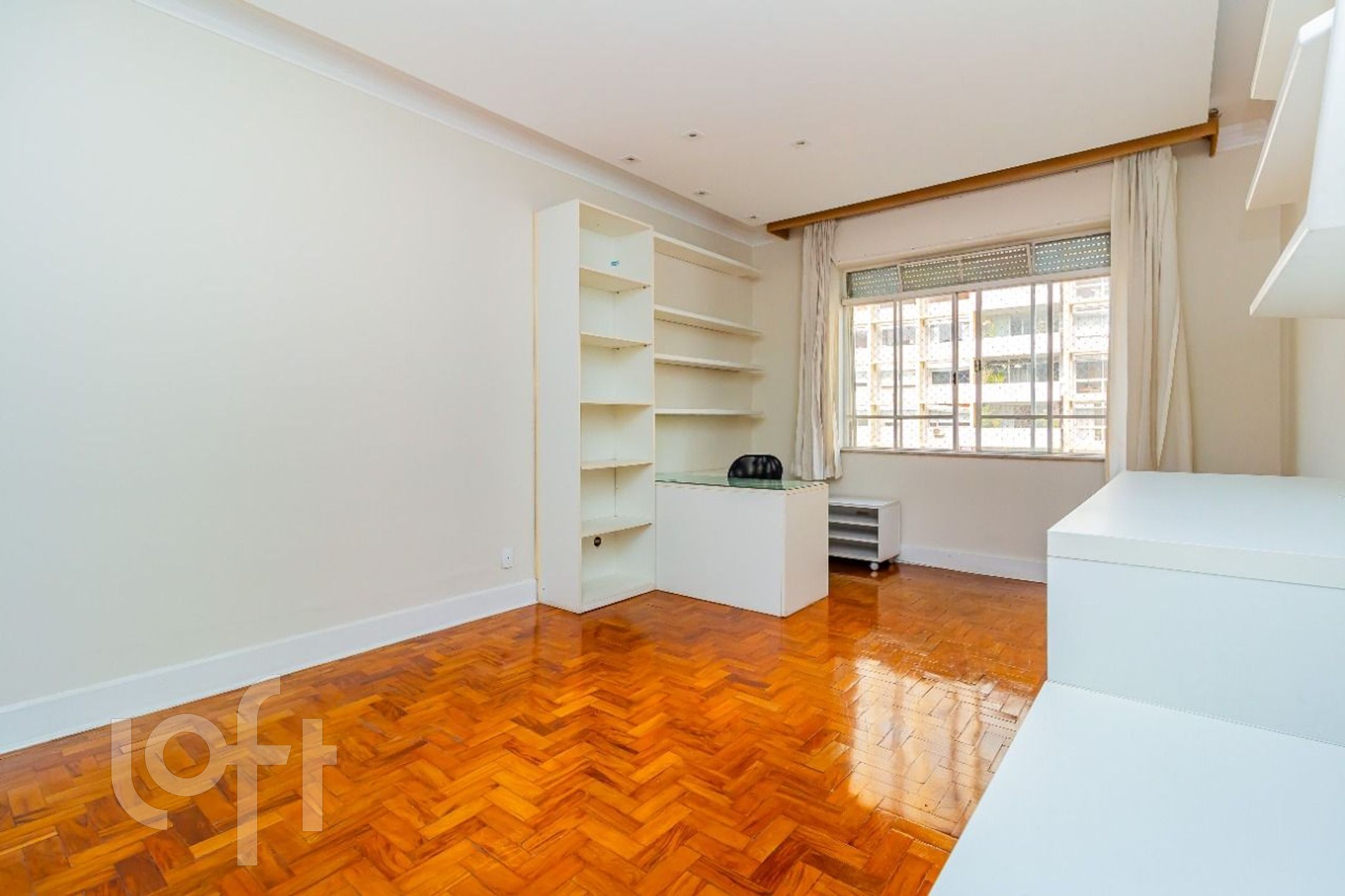 Apartamento à venda com 3 quartos, 252m² - Foto 32